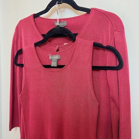 Banana Republic Sweaters - Banana Republic Twin Silk Sweater Set